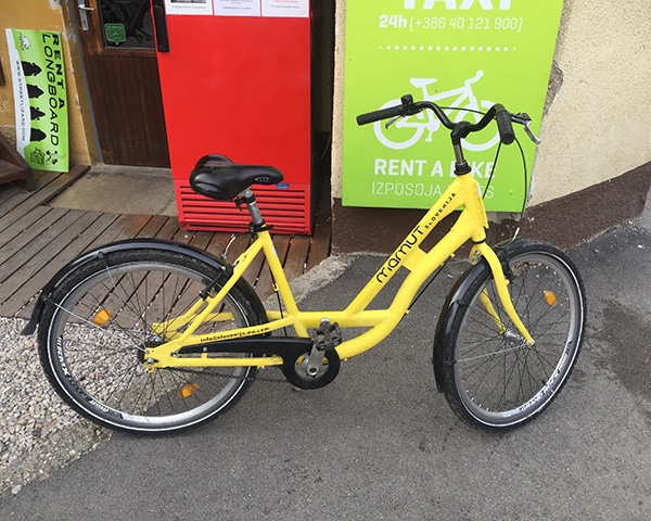 Rent a city bike in Bled lake